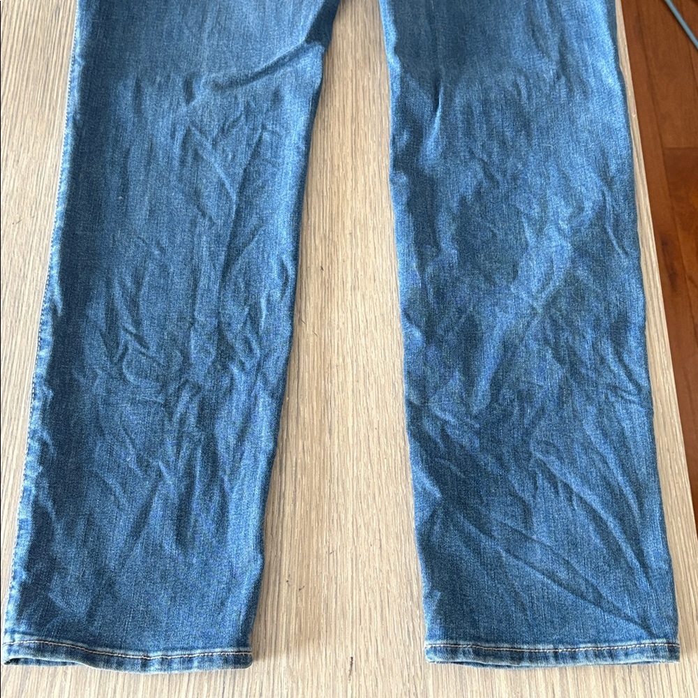 Hollister Skinny Jeans Men’s 33x32 Medium Wash Distressed Denim - Picture 7 of 8